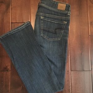 Women’s American Eagle Jeans size 4